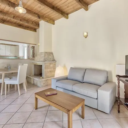 Olivegrove - Nestled In Olive Trees With Private Pool, By Zantewize Vila