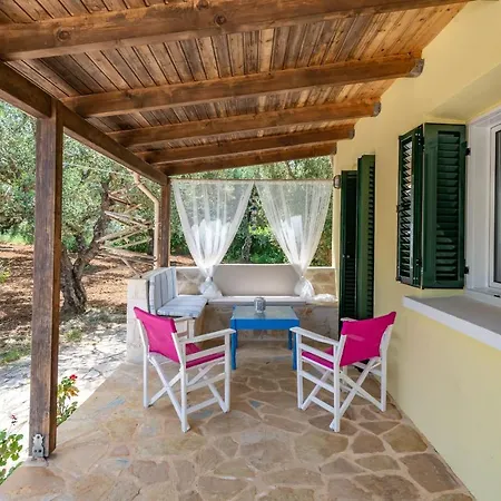 Olivegrove - Nestled In Olive Trees With Private Pool, By Zantewize Tragaki