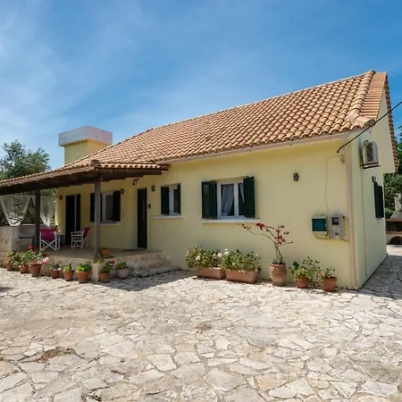 Olivegrove - Nestled In Olive Trees With Private Pool, By Zantewize *