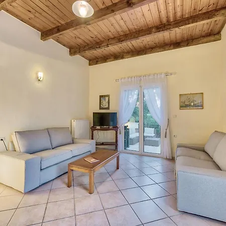 Vilă Olivegrove - Nestled In Olive Trees With Private Pool, By Zantewize Tragaki