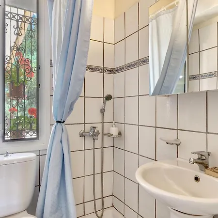 Olivegrove - Nestled In Olive Trees With Private Pool, By Zantewize Tragaki